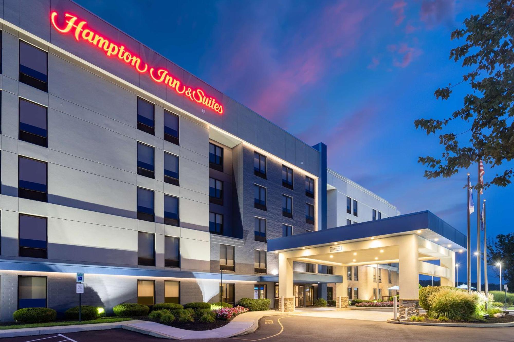 Hampton Inn & Suites Valley Forge/Oaks Phoenixville Exterior photo